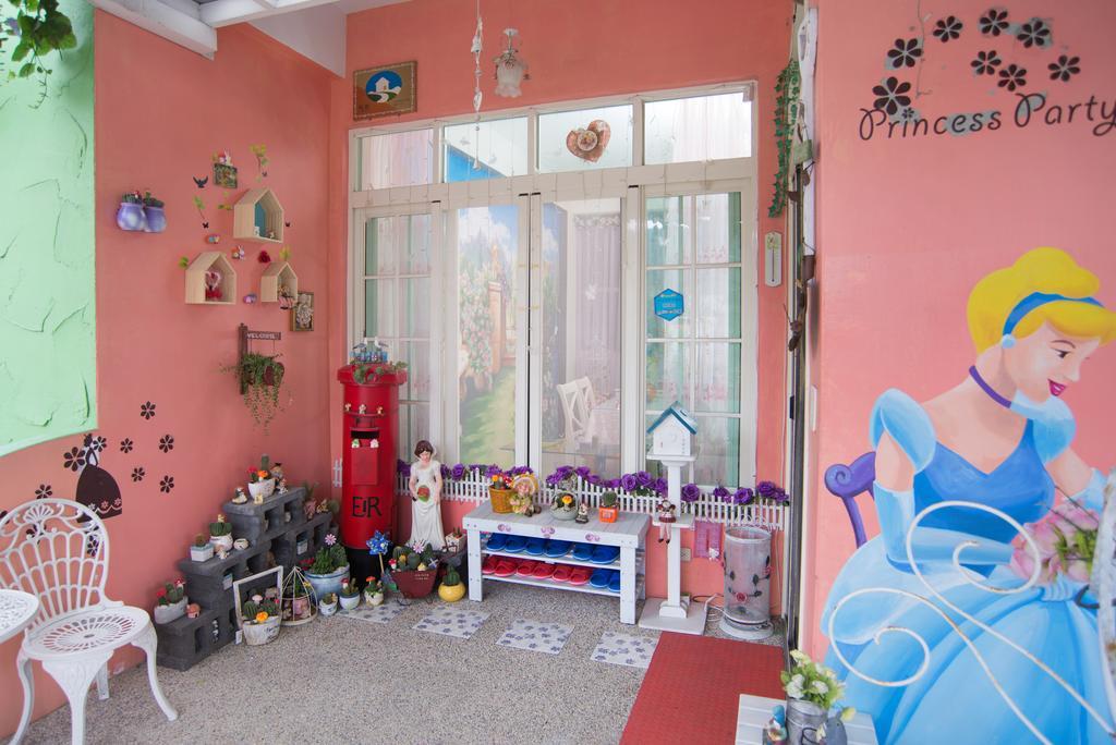 Rose Castle Apartment Taitung Ngoại thất bức ảnh