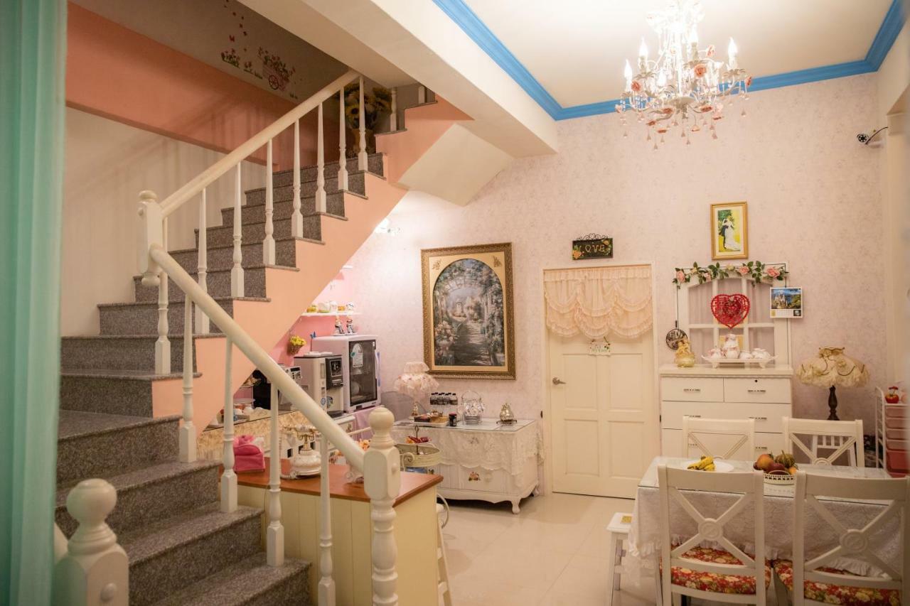 Rose Castle Apartment Taitung Ngoại thất bức ảnh